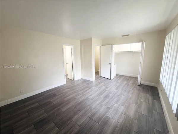 $2,000 | 7505 Kimberly Boulevard, Unit 125, North Lauderdale, FL 33068