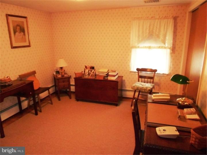 142 Anderson Road Pottstown, PA 19465 - Photo 17 of 24