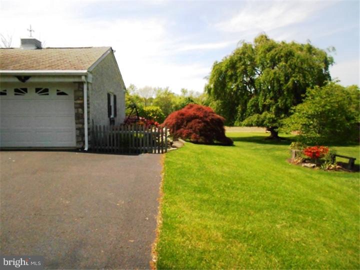 142 Anderson Road Pottstown, PA 19465 - Photo 9 of 24