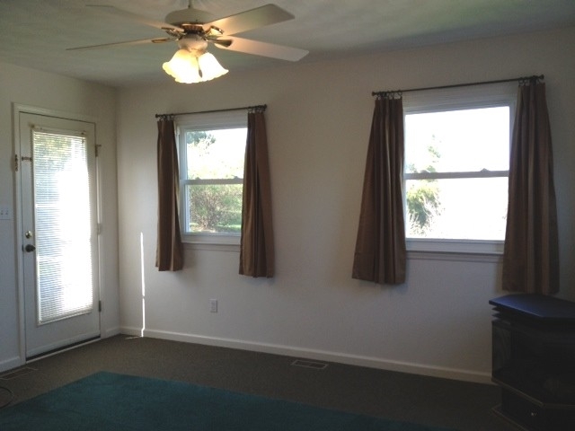 52 Arch Mill Road Fincastle, VA 24090 - Photo 16 of 42 Sunroom 2