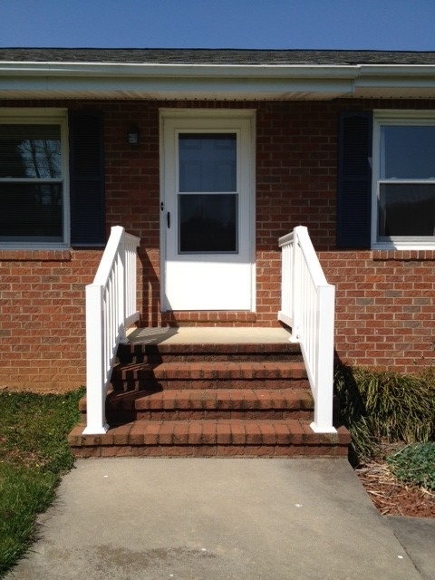 52 Arch Mill Road Fincastle, VA 24090 - Photo 4 of 42 Front Door