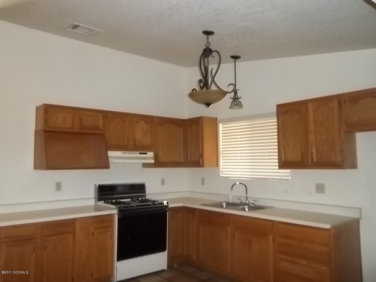 284 Trio Court Rio Rico, AZ 85648 - Photo 4 of 17