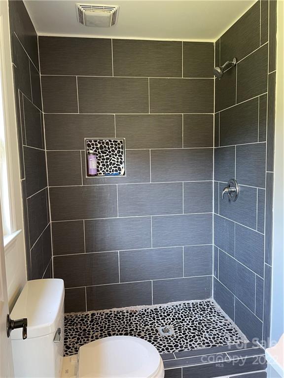 3616 Morgan Mill Road Monroe, NC 28110 - Photo 7 of 19 a bathroom with a toilet