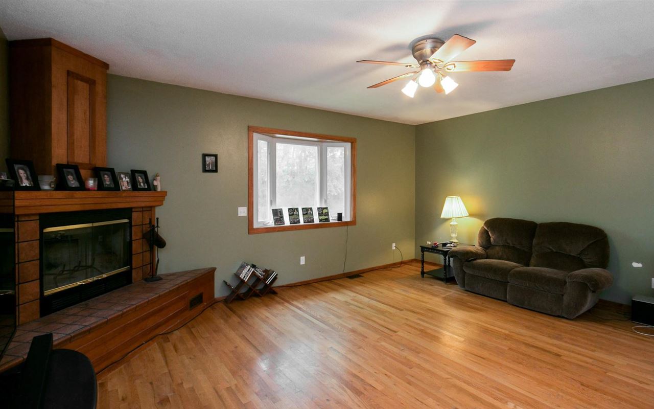 474 Roberts Ferry Road Tiffin, IA 52340 - Photo 3 of 22 Gallery Image 3
