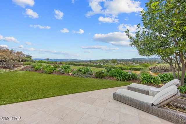 $2,150,000 | 123 Mayflower Street, Thousand Oaks, CA 91360