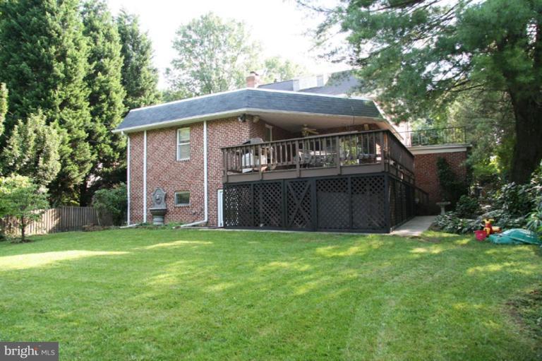5704 Greenleaf Road Baltimore, MD 21210 - Photo 2 of 23 Exterior (Rear)