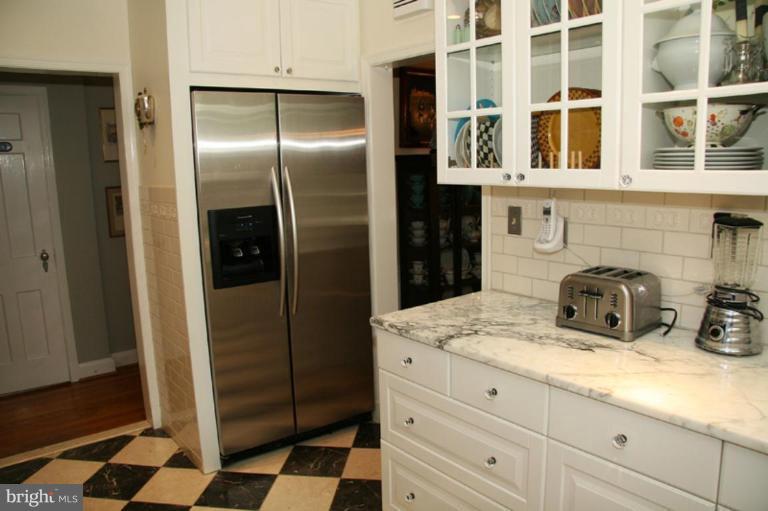 5704 Greenleaf Road Baltimore, MD 21210 - Photo 19 of 23 Kitchen #2