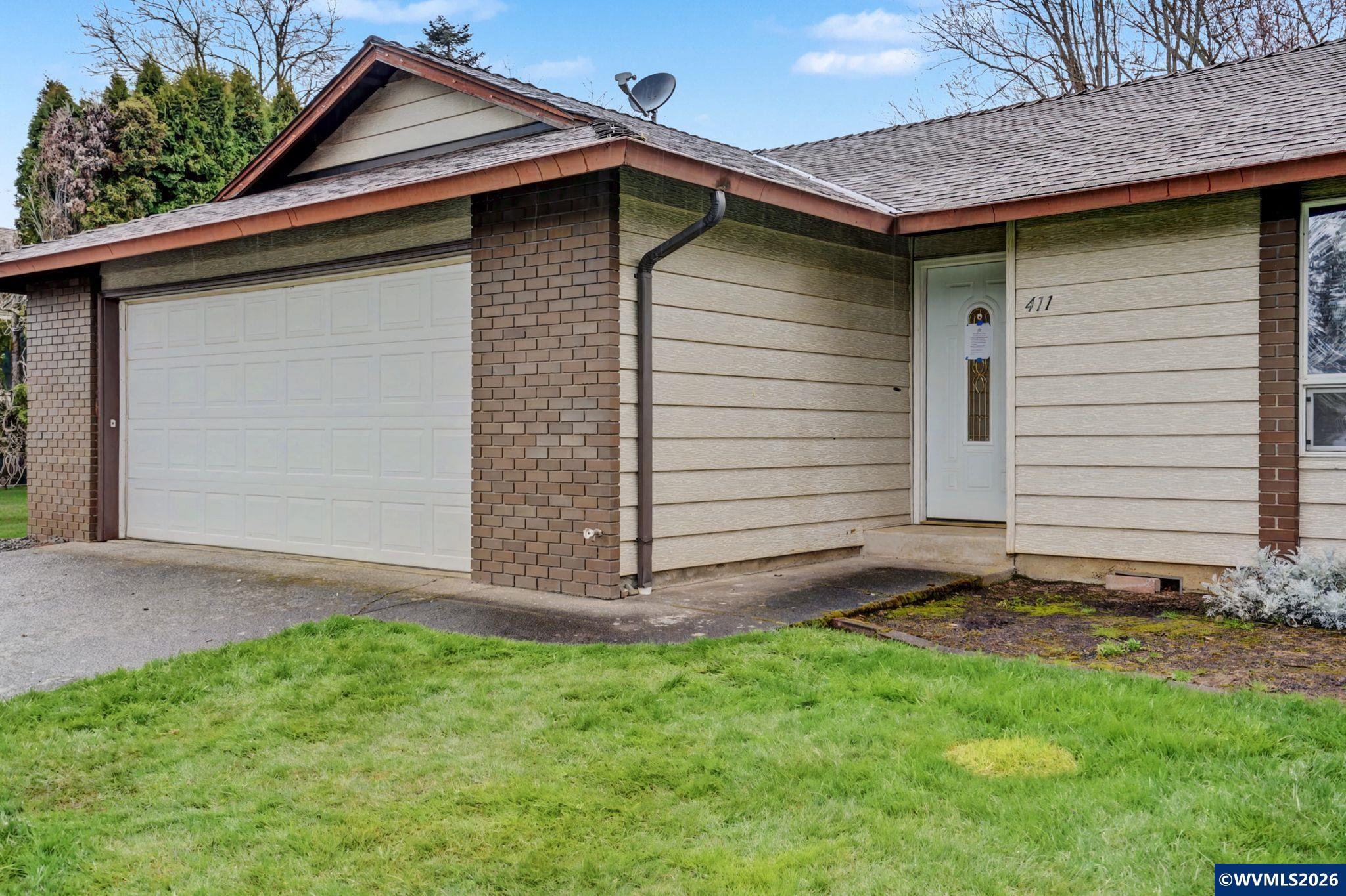 411 Southwest 9th Street Sublimity, OR 97385 - Photo 3 of 29