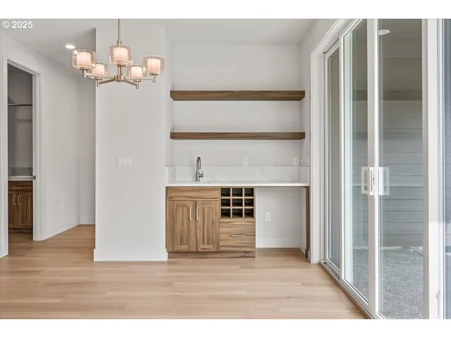 $874,900 | 16807 Northeast 38th Avenue, Vancouver, WA 98686