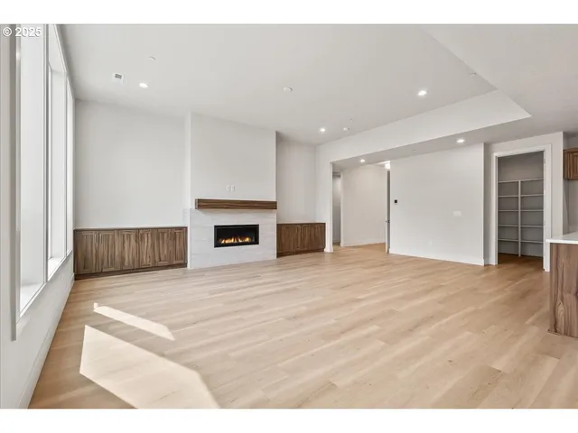 $874,900 | 16807 Northeast 38th Avenue, Vancouver, WA 98686