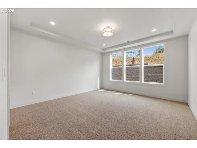 $874,900 | 16807 Northeast 38th Avenue, Vancouver, WA 98686