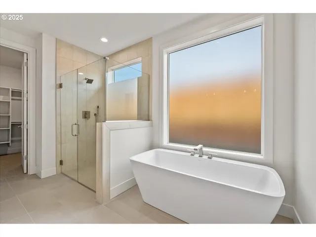 $874,900 | 16807 Northeast 38th Avenue, Vancouver, WA 98686