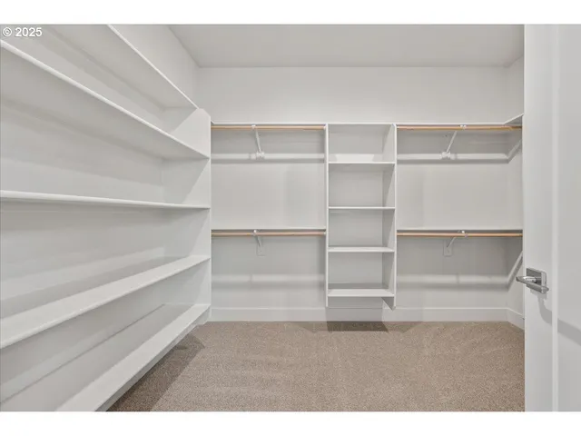 $874,900 | 16807 Northeast 38th Avenue, Vancouver, WA 98686