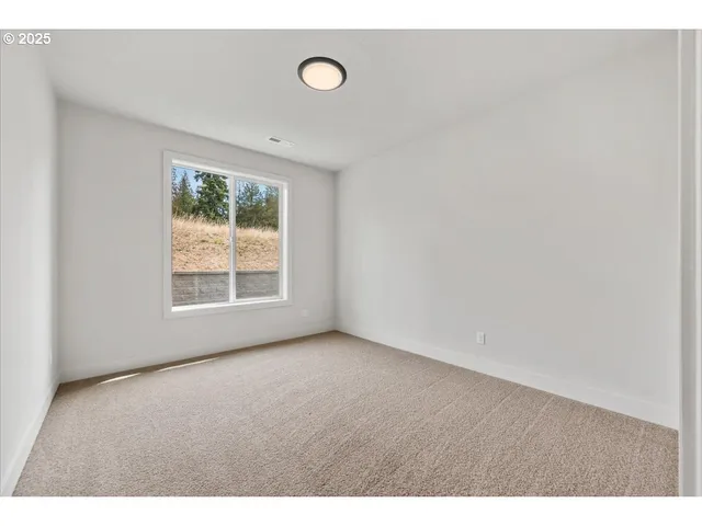 $874,900 | 16807 Northeast 38th Avenue, Vancouver, WA 98686