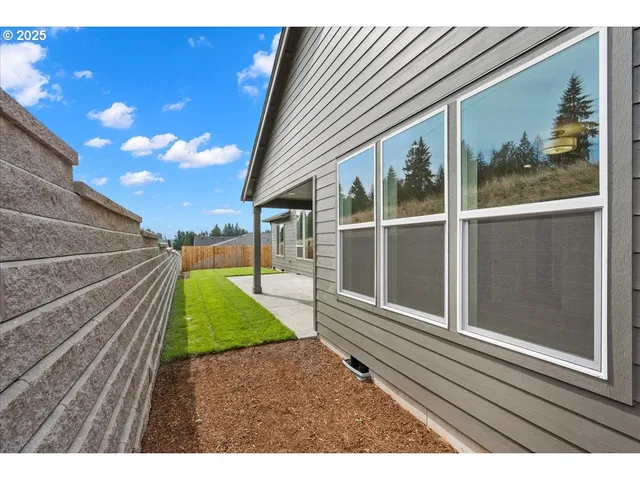 $874,900 | 16807 Northeast 38th Avenue, Vancouver, WA 98686