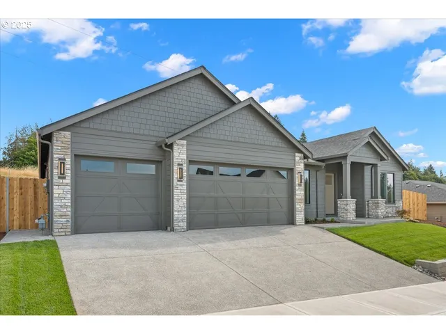 $874,900 | 16807 Northeast 38th Avenue, Vancouver, WA 98686