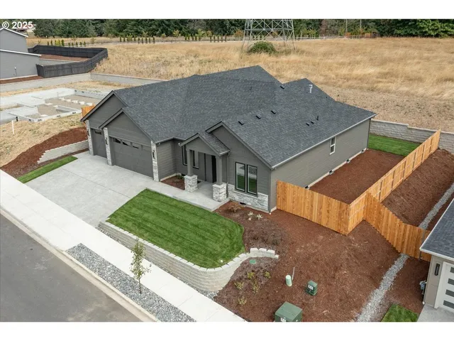 $874,900 | 16807 Northeast 38th Avenue, Vancouver, WA 98686