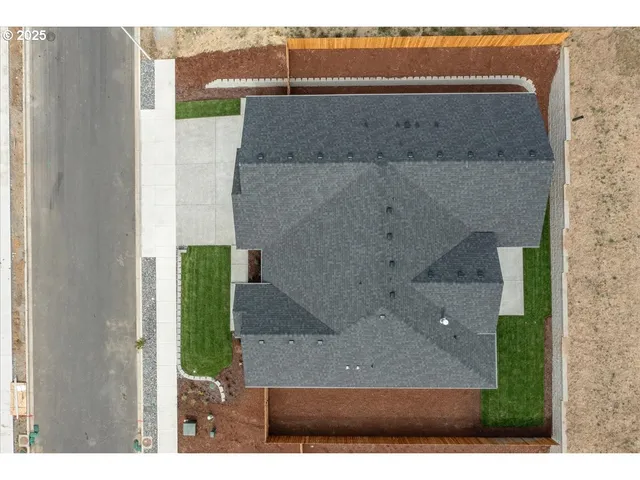 $874,900 | 16807 Northeast 38th Avenue, Vancouver, WA 98686