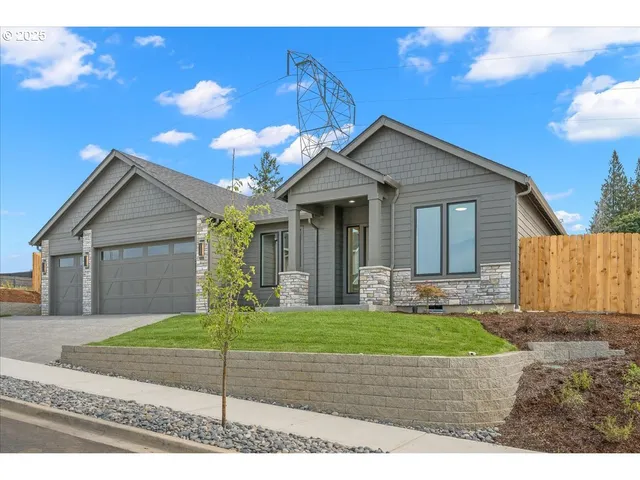 $874,900 | 16807 Northeast 38th Avenue, Vancouver, WA 98686