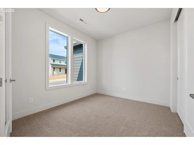 $874,900 | 16807 Northeast 38th Avenue, Vancouver, WA 98686