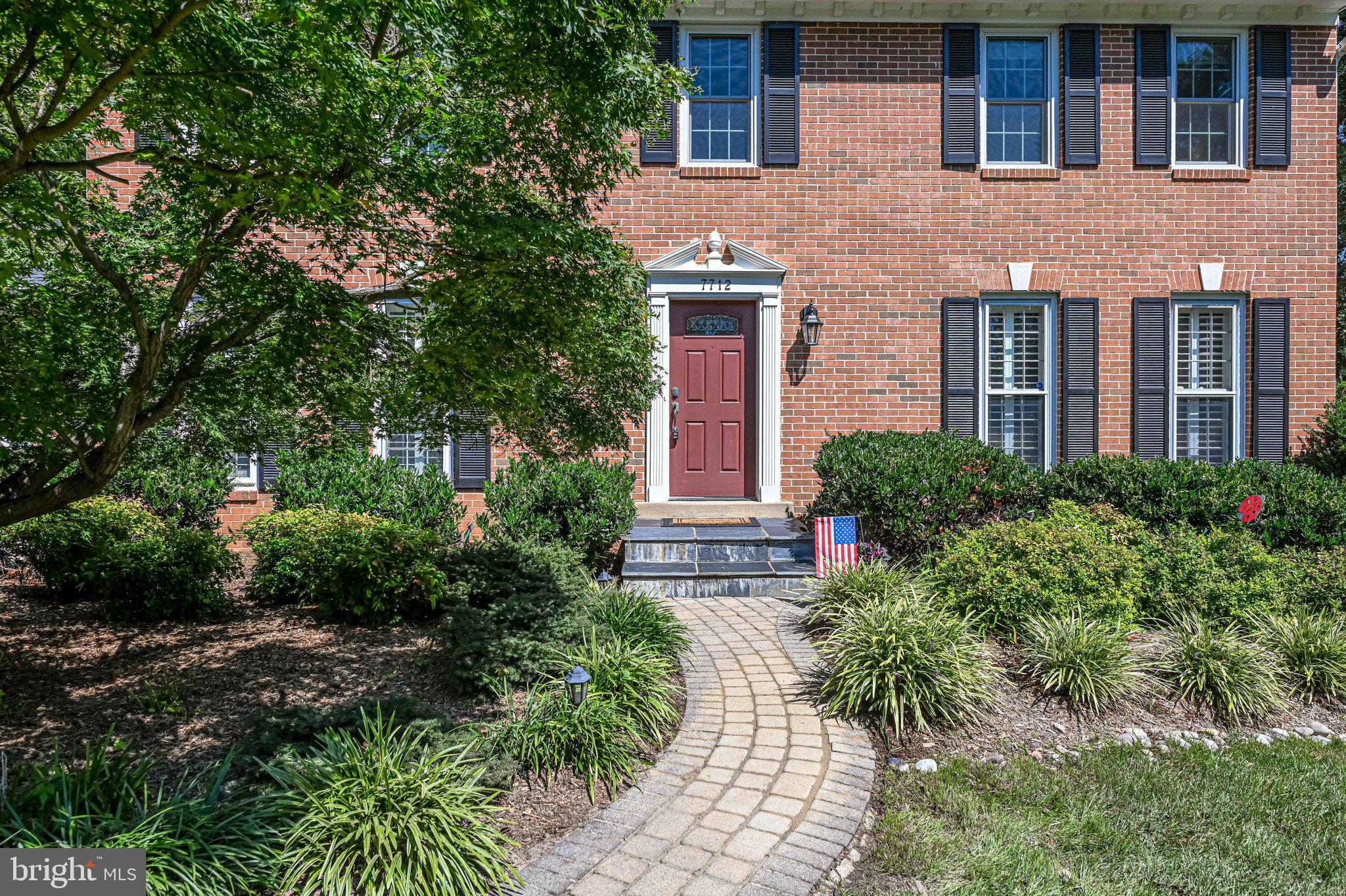 7712 Lear Road McLean, VA 22102 - Photo 3 of 50 Gallery Image 3