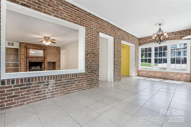 $657,500 | 218 Fairway Drive, Shelby, NC 28150