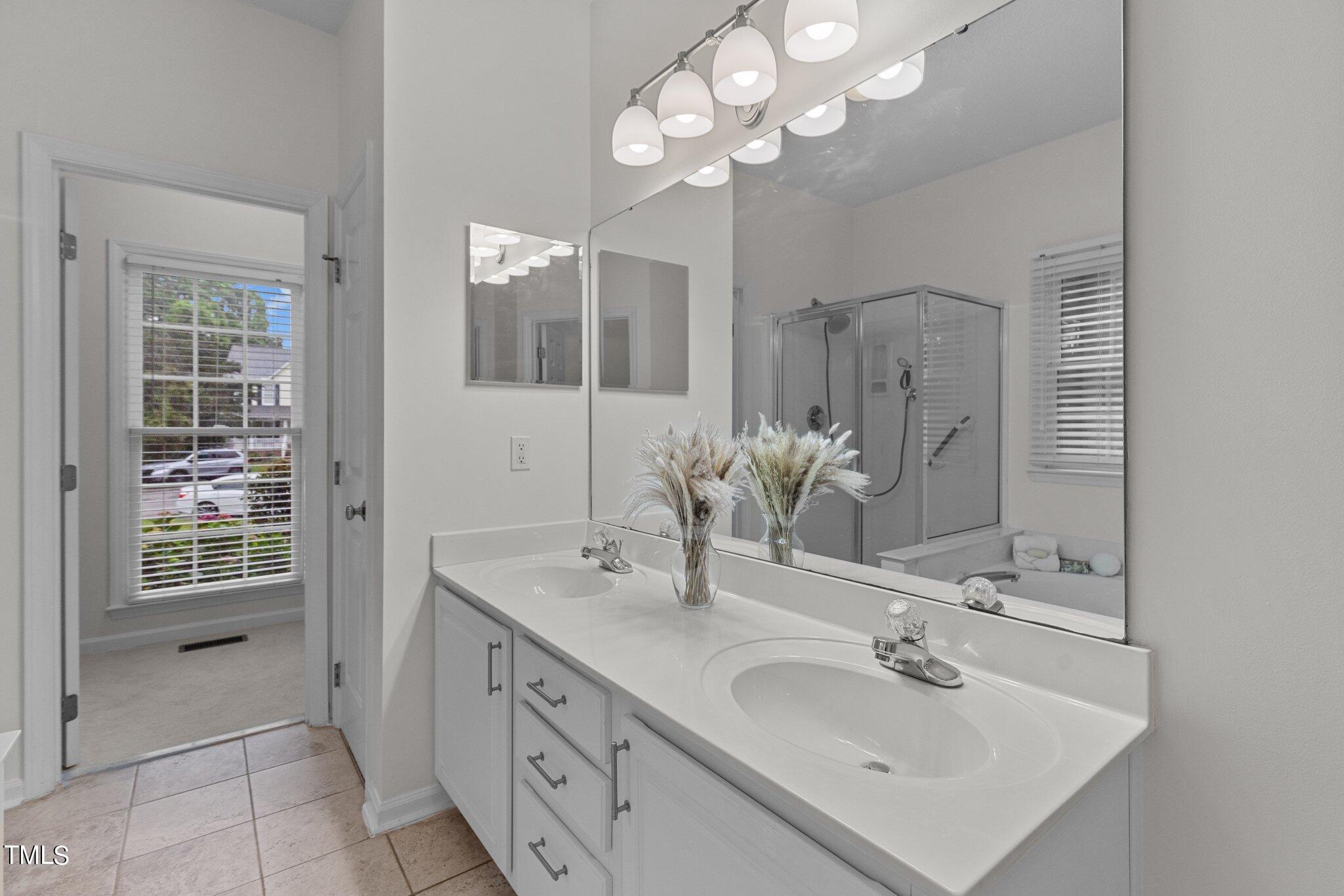 3505 Spring Willow Place Raleigh, NC 27615 - Photo 24 of 42 32-web-or-mls-8Y3A9868