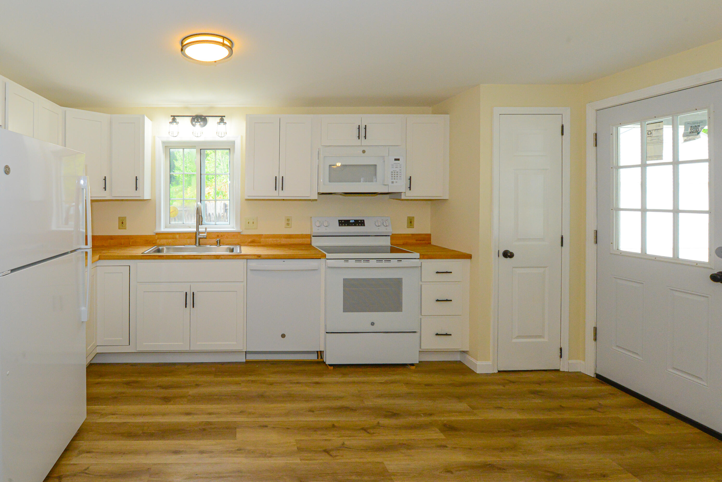 199 Sodom Road Norway, ME 04268 - Photo 21 of 74 199 sodom road-14