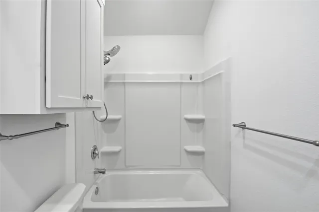 $2,500 | 5434 Still Mdw Lane, Richmond, TX 77469