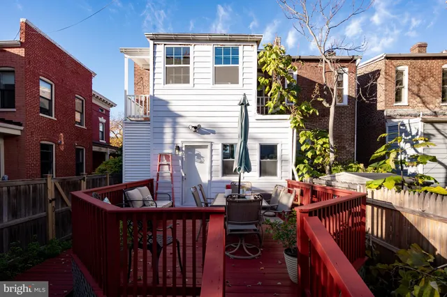 $1,600,000 | 649 South Carolina Avenue Southeast, Washington, DC 20003