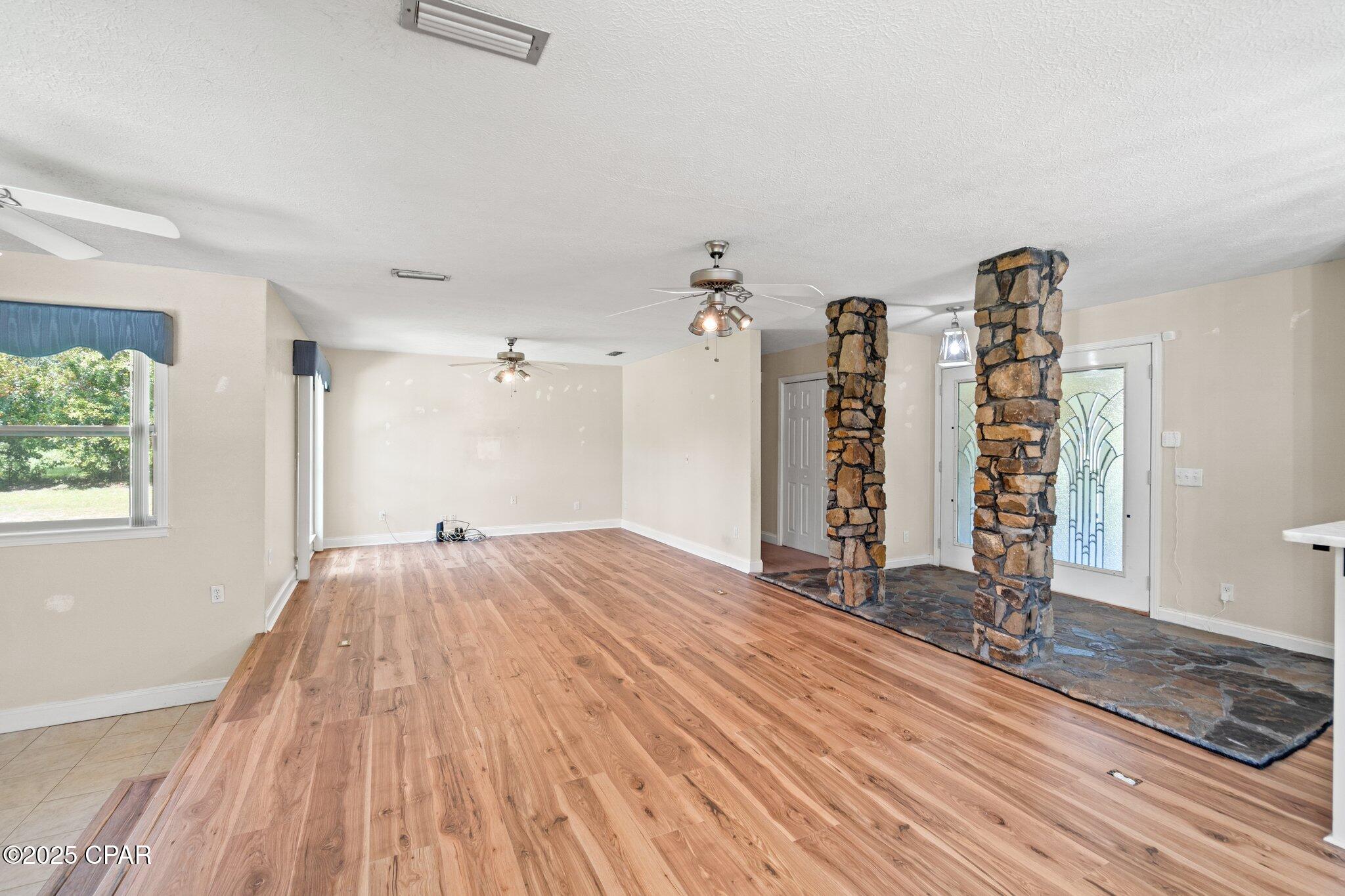 963 Everett Road Graceville, FL 32440 - Photo 13 of 36