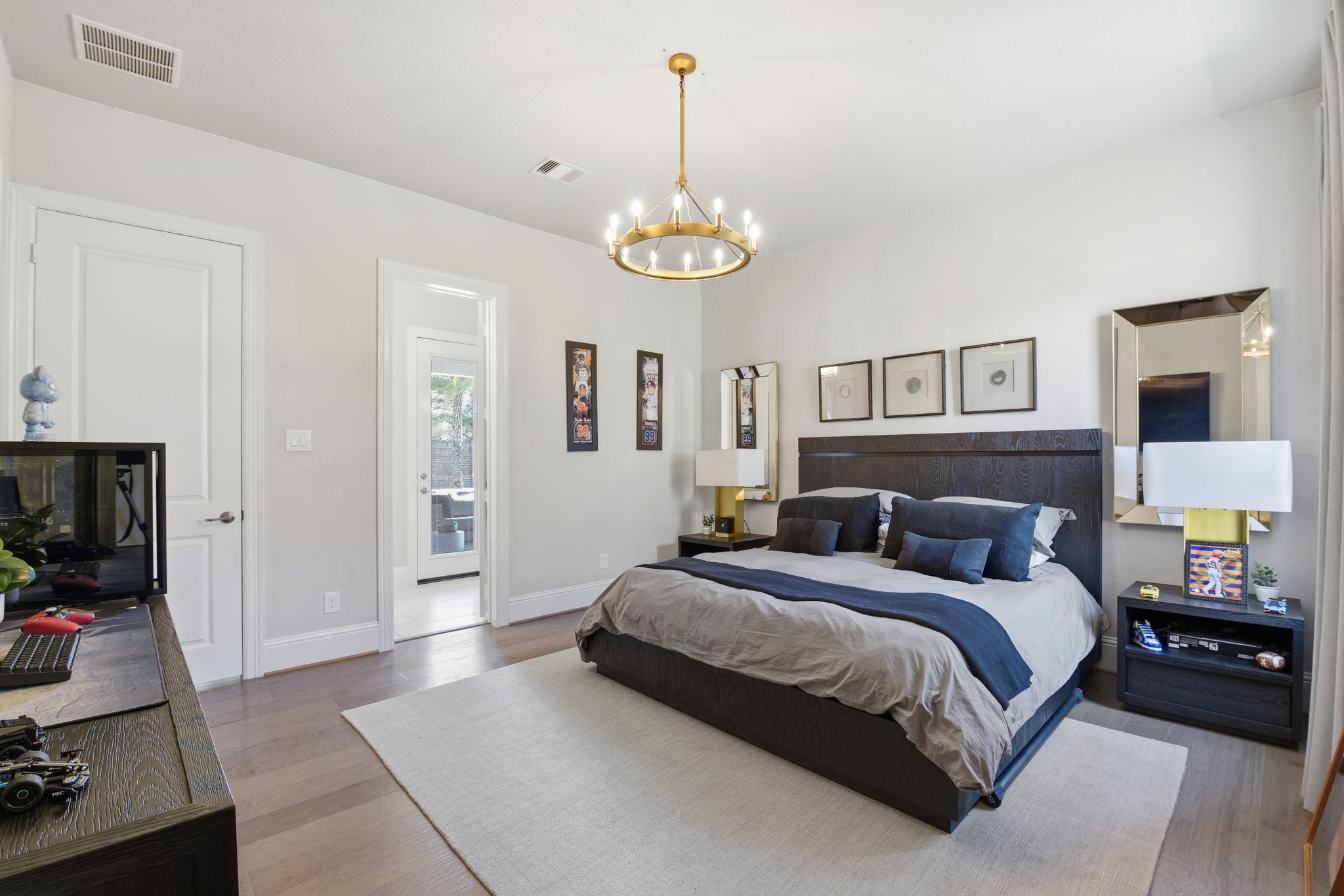5811 Stratton Woods Dr Spring Spring, TX 77389 - Photo 28 of 38 First Floor bedroom with en-suite