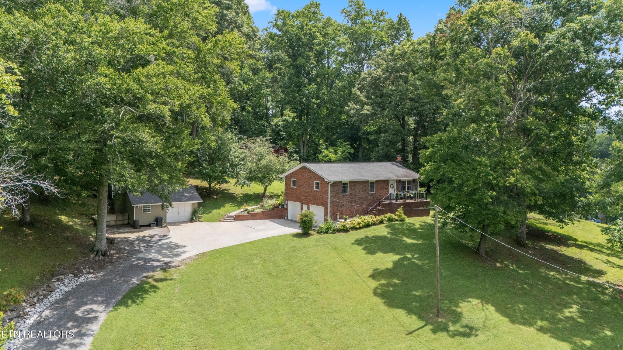 288 Mountain View Road Heiskell, TN 37754 - Photo 3 of 37 Gallery Image 3