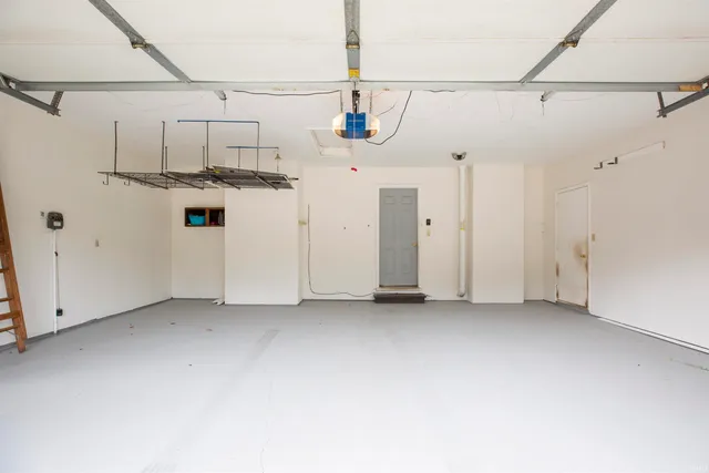 $255,000 | 56106 Wynnewood Drive, Osceola, IN 46561