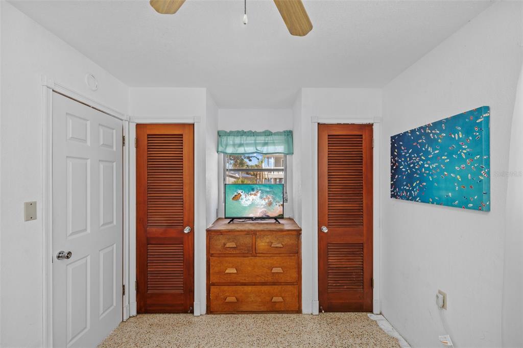 784 South McCall Road Englewood, FL 34223 - Photo 15 of 92