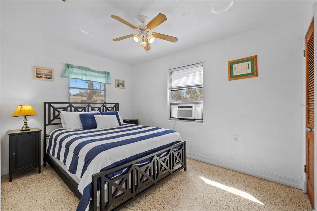 784 South McCall Road Englewood, FL 34223 - Photo 23 of 92