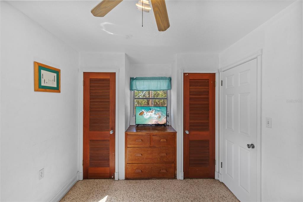 784 South McCall Road Englewood, FL 34223 - Photo 25 of 92