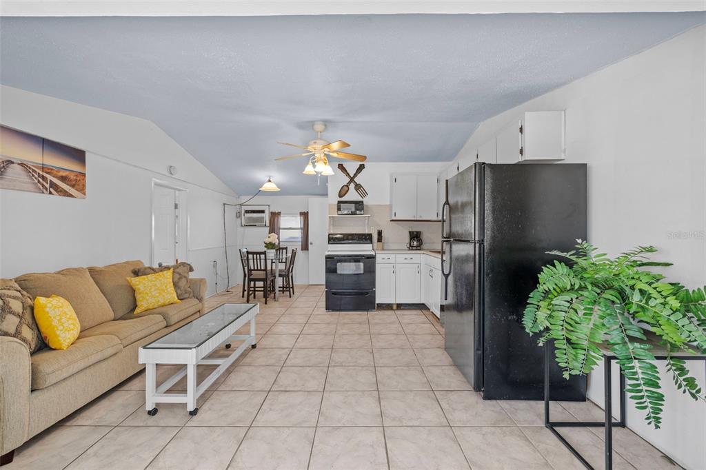 784 South McCall Road Englewood, FL 34223 - Photo 34 of 92