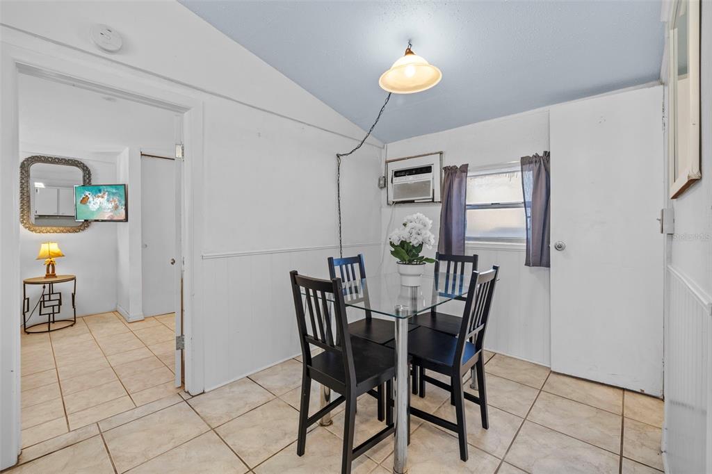 784 South McCall Road Englewood, FL 34223 - Photo 38 of 92