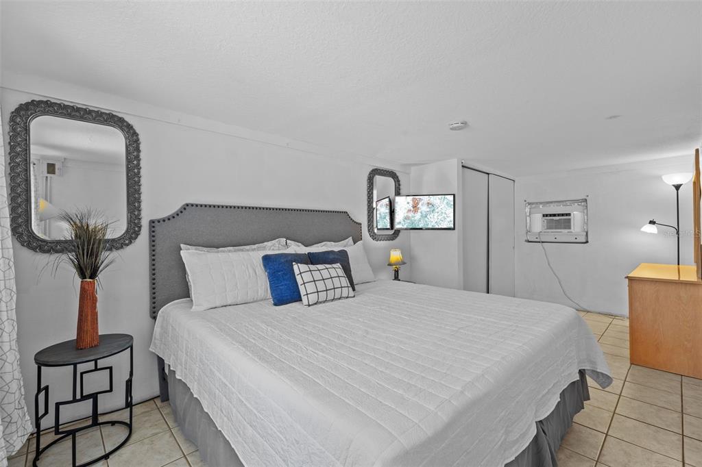 784 South McCall Road Englewood, FL 34223 - Photo 44 of 92