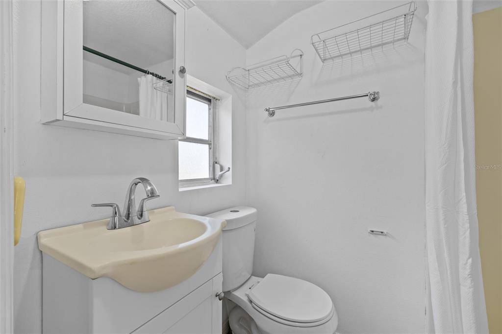 784 South McCall Road Englewood, FL 34223 - Photo 46 of 92