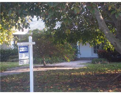 1024 Azalea Road Delray Beach, FL 33483 - Photo 1 of 1 Primary Photo