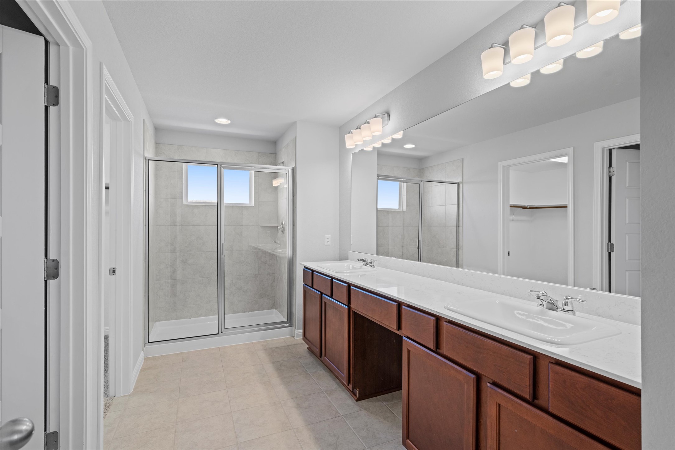 453 Gaida Loop Georgetown, TX 78628 - Photo 21 of 31 Gallery Image 21