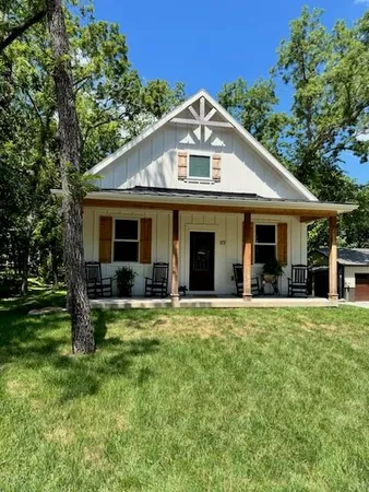 $475,000 | 89 Enchanted Lane, Linn Valley, KS 66040