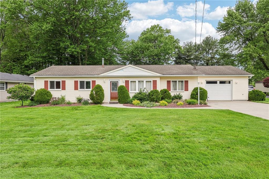 96 Concord Road Hermitage, PA 16148 - Photo 1 of 25 Gallery Image 1