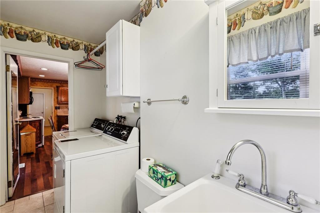 96 Concord Road Hermitage, PA 16148 - Photo 10 of 25 Gallery Image 10