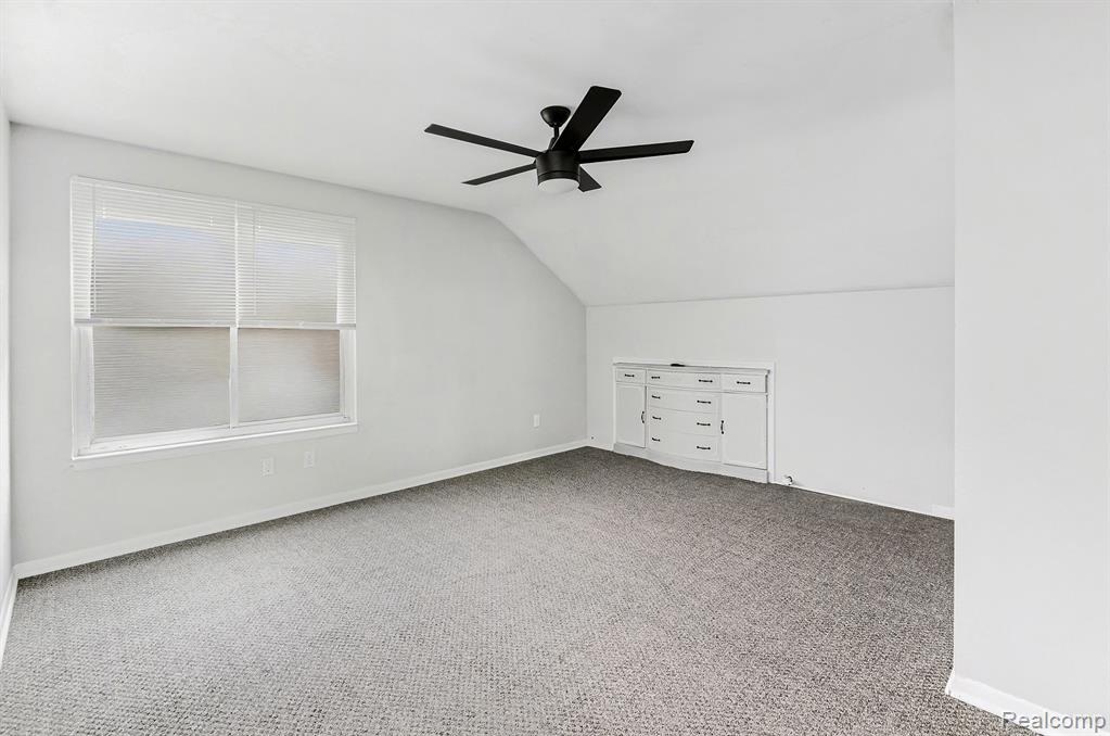 15065 Lincoln Avenue Eastpointe, MI 48021 - Photo 15 of 25