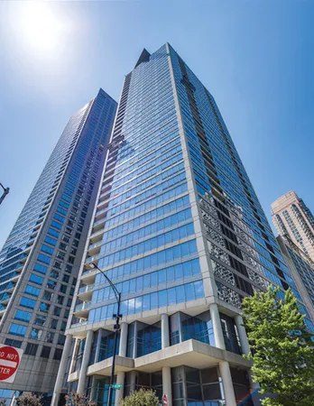 $1,550,000 | 600 North Lake Shore Drive, Unit 4211, Chicago, IL 60611