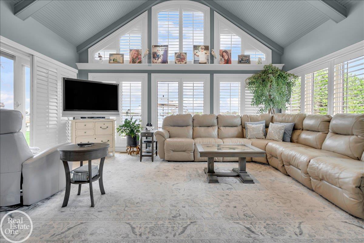 7827 South River Road Marine City, MI 48039 - Photo 30 of 93