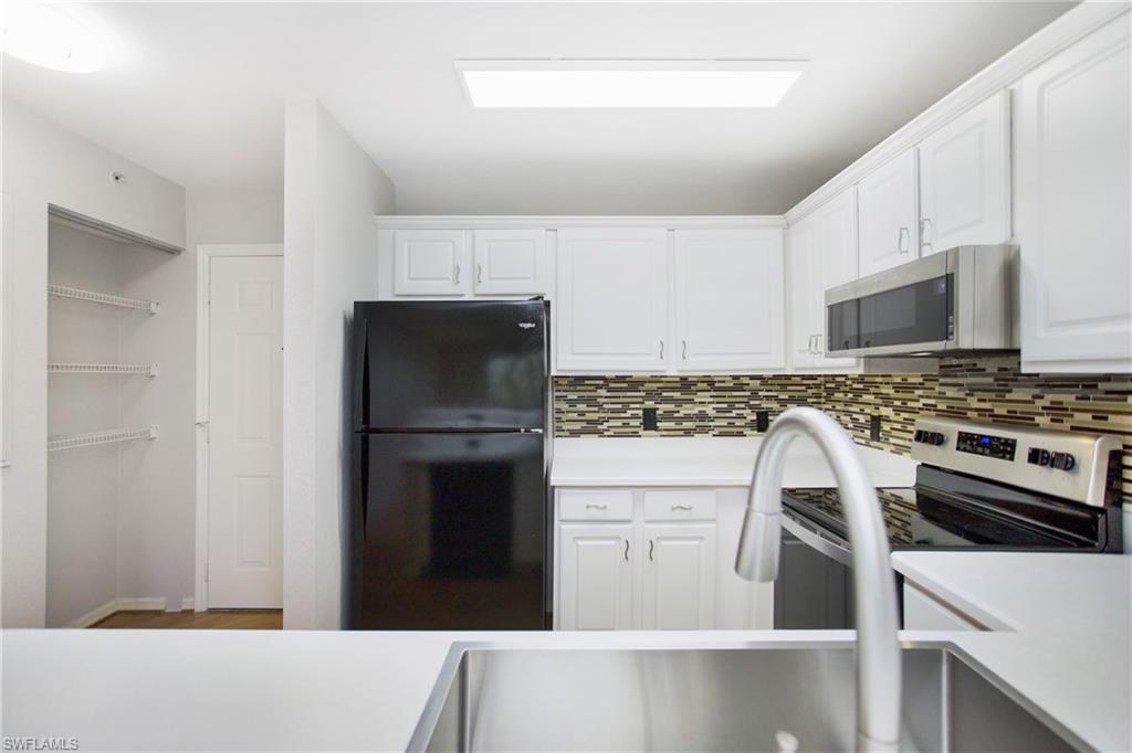 8271 Key Royal Circle, Unit 924 Naples, FL 34119 - Photo 7 of 38